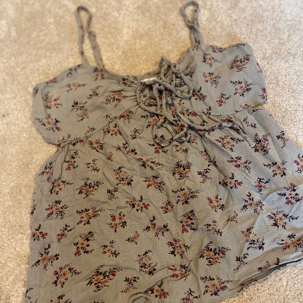 Cut out sides American eagle tank